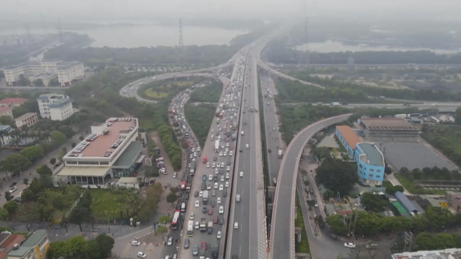 Phân luồng giao thông tổ chức Countdown 2026